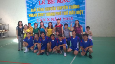 Giải bóng chuyền nam năm học 2015-2016