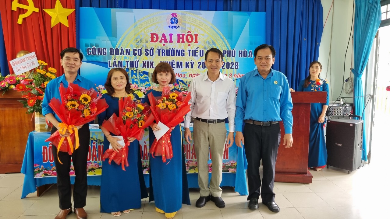 Tổ chức thành công Đại hội công đoàn cơ sở nhiệm kỳ 2023-2028
