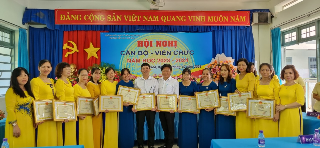 Hội nghị cán bộ viên chức năm học 2023-2024
