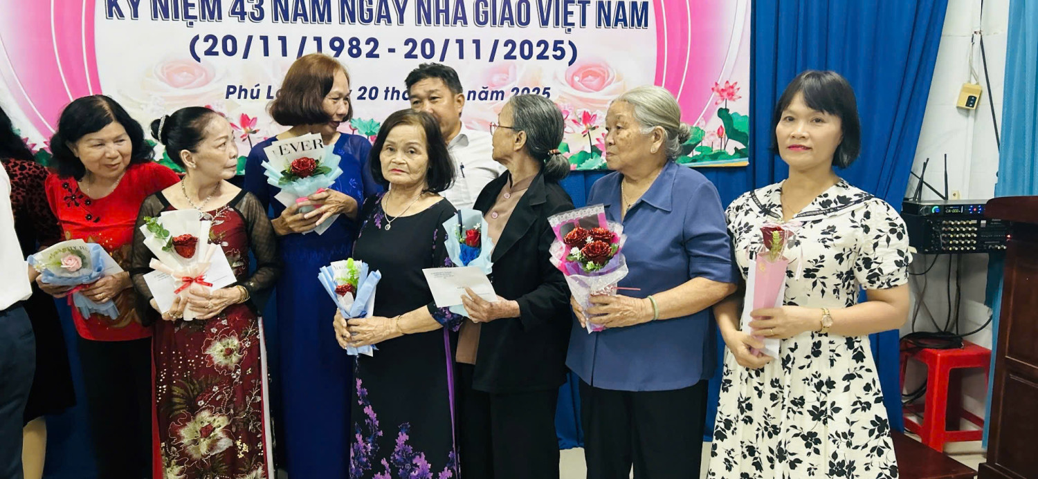 z7245650625380 31810d65f46e1cae5b5a75bb03b4aab5